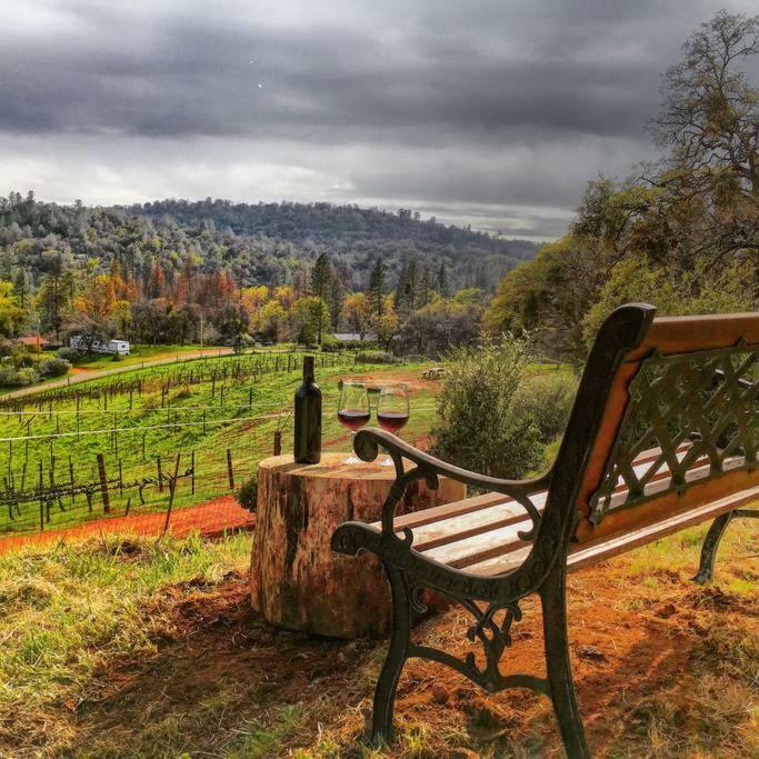 Papillon Cellars - The Loft Ξενοδοχείο Μαριπόζα Εξωτερικό φωτογραφία